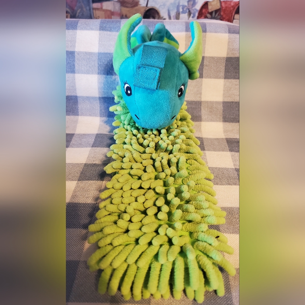Norwex Vibrant Green Kids Pet To Dry Dragon